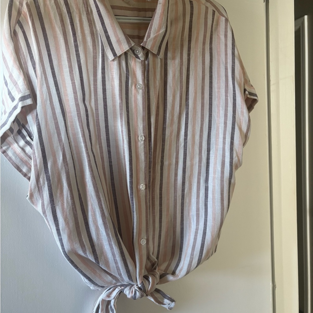 Front Tie Button Down NWOT